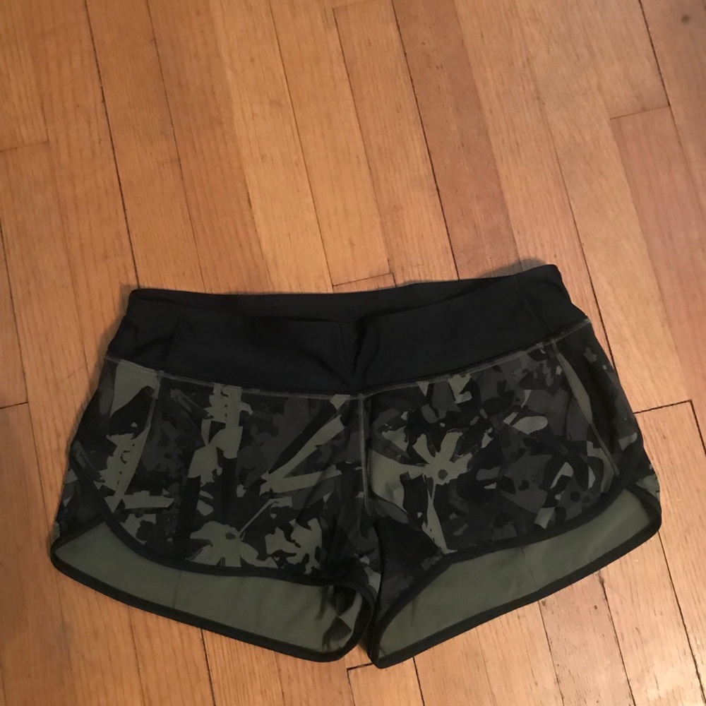 Lululemon Camo Shorts size 8
